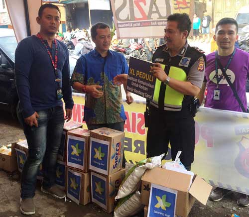 xl-peduli-banjir-bandang-garut